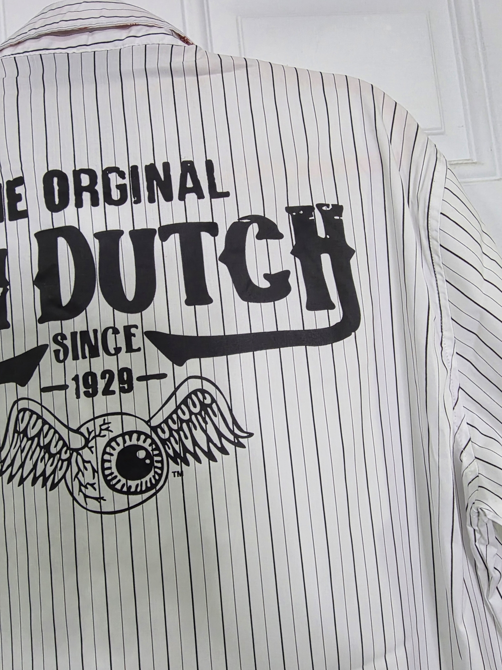 Von Dutch White Pinstripe Short-Sleeve Shirt - Picture 7 of 9